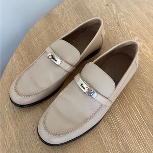 Hermes Destin Loafer in Beige with Silver Hardware Size 40